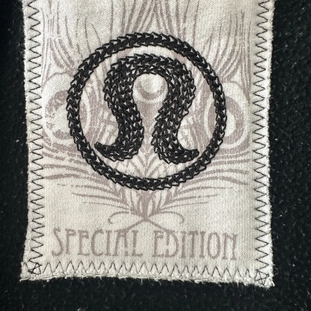 Lululemon Special Edition Scuba Hoodie Black Zip Jacket Gorpcore Atheleisure Y2K - Picture 2 of 9